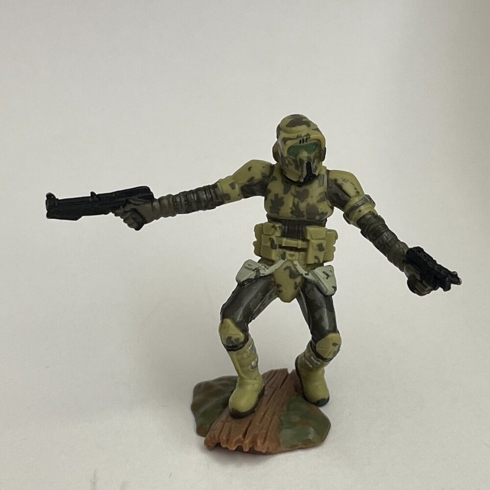 Hasbro LFL Star Wars Battles Kashyyk Trooper Camo Clone 2005 Figure